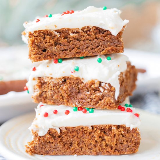 Frosted Gingerbread Cookie Bars