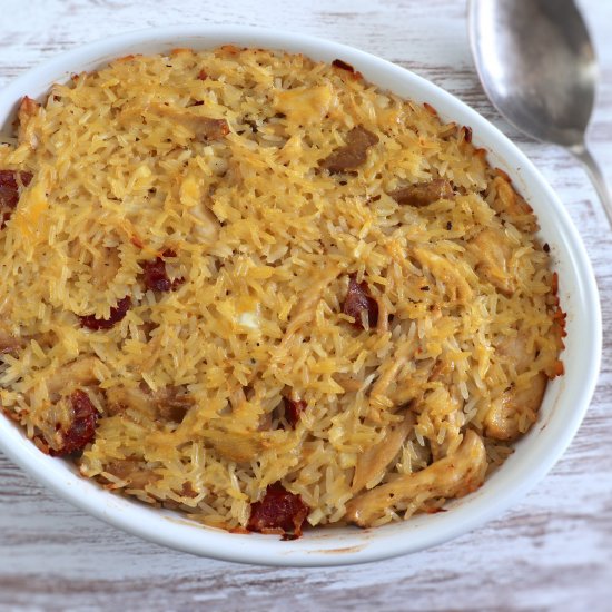 Chicken and chouriço rice in oven