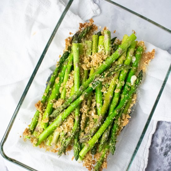 Asparagus with Parmesan Breadcrumbs