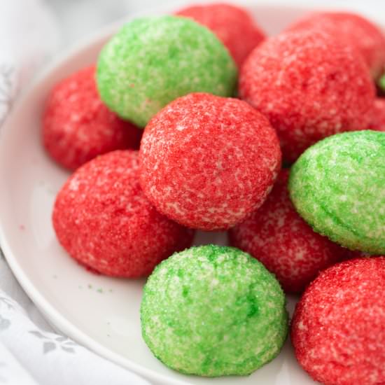 Green and Red Butter Cookies