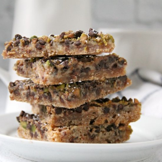 Cannoli Magic Bars