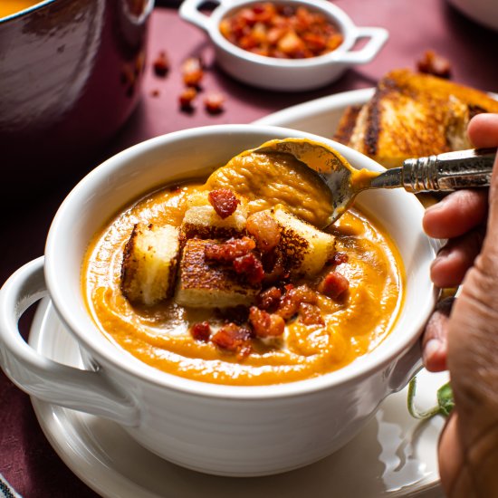 Roasted Sweet Potato Soup