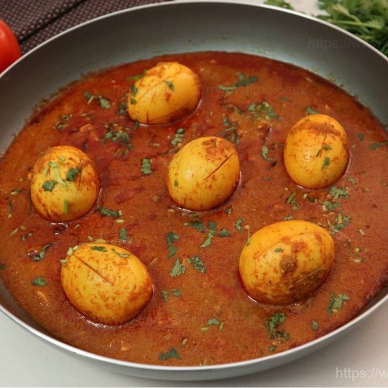 Egg Curry in Roasted Coconut Gravy