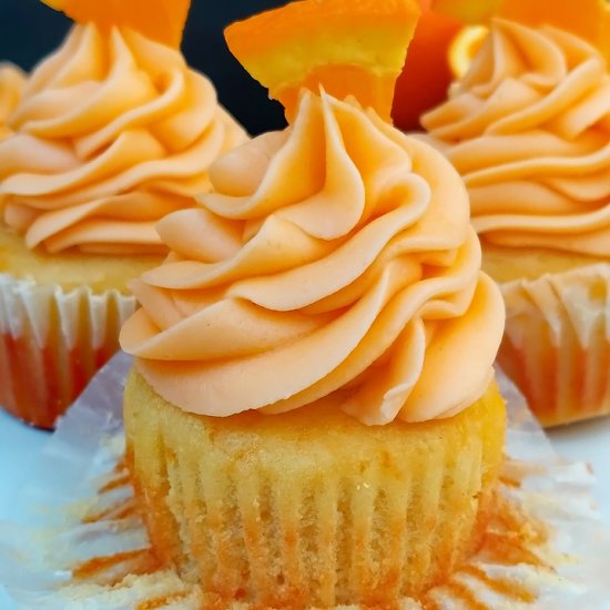 Orange Creamsicle Cupcakes OBCF