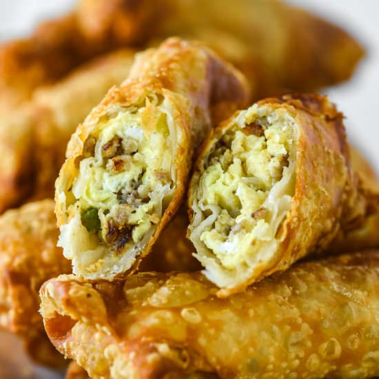 Breakfast Egg Rolls