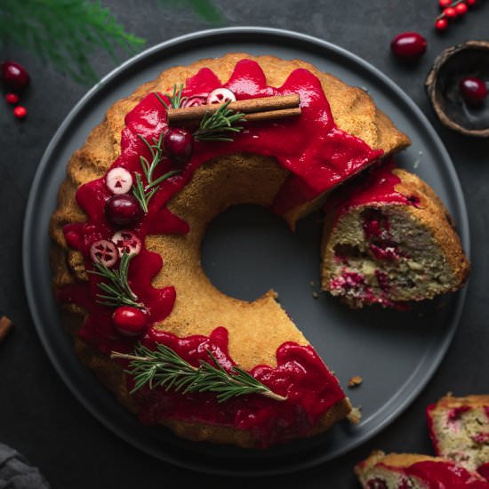 Low-carb Cranberry Bundt Cake