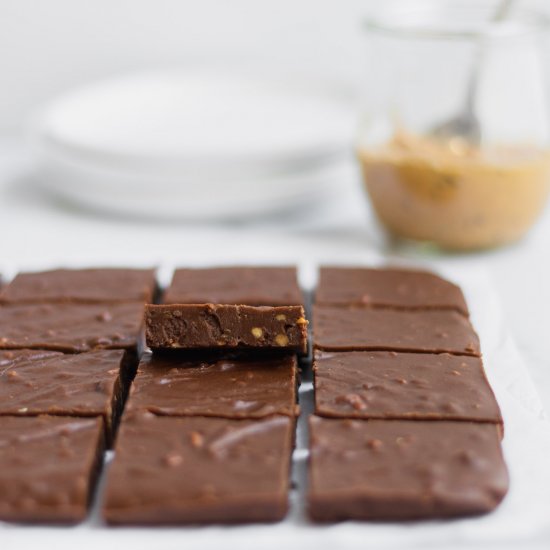 The BEST Chocolate PB Fudge