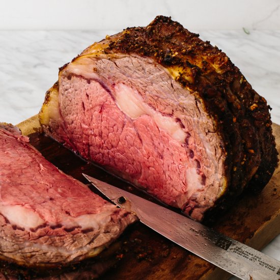 Best Prime Rib (Garlic Herb Crust)