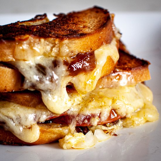 Havarti Grilled Cheese w/ Apples