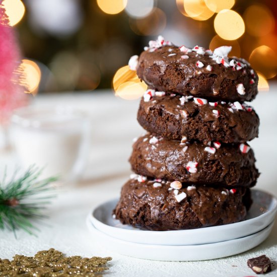 VEGAN PEPPERMINT BROWNIE DONUTS