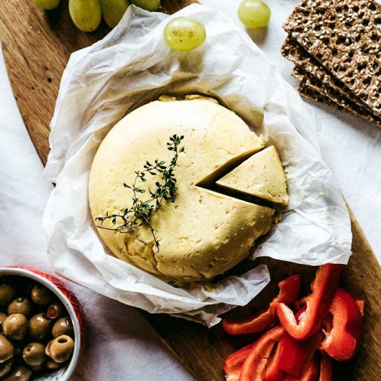 Caciotta-style Vegan cheese