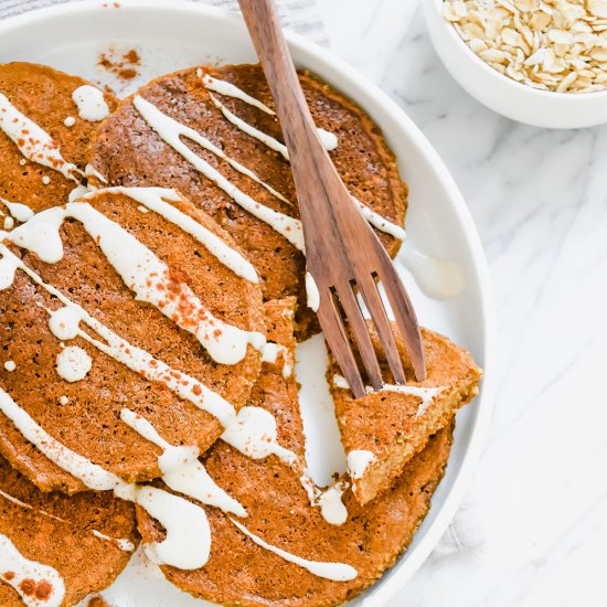 Vegan Gingerbread Pancakes