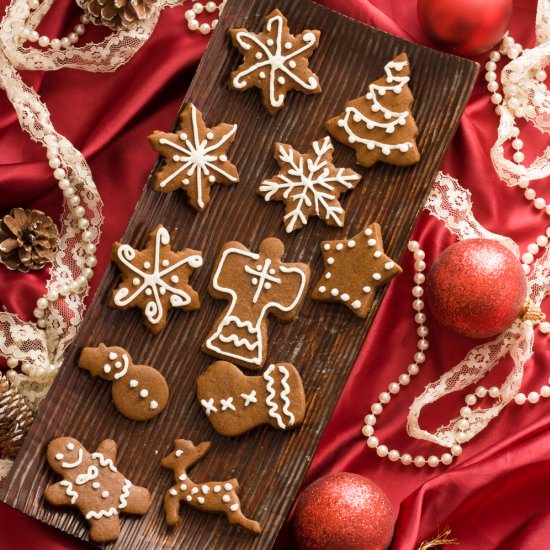 Greek Style Gingerbread Cookies