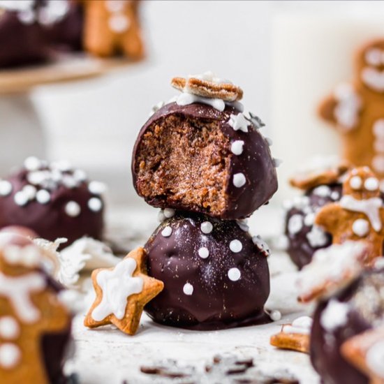 Chocolate Gingerbread Cake Bombs