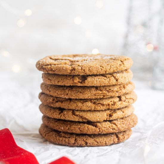 Vegan Gingersnap Cookies