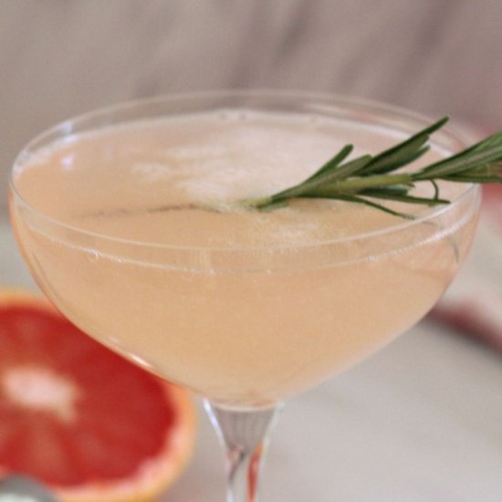 Elderflower Grapefruit Cocktail