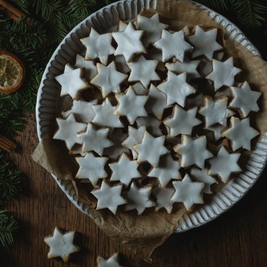 Zimtsterne: Cinnamon Star Cookies