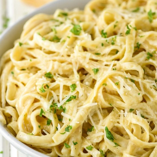 Fettuccine Alfredo