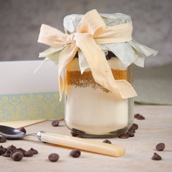 Chocolate Chip Cookie Mix in a Jar