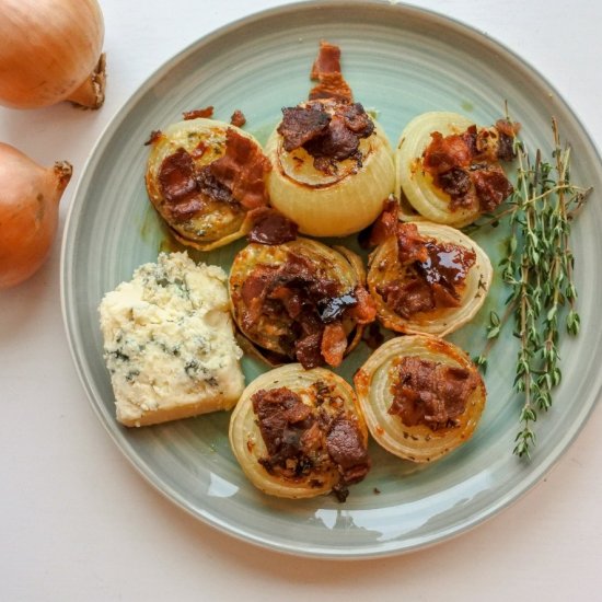 Roasted onions with bacon & stilton