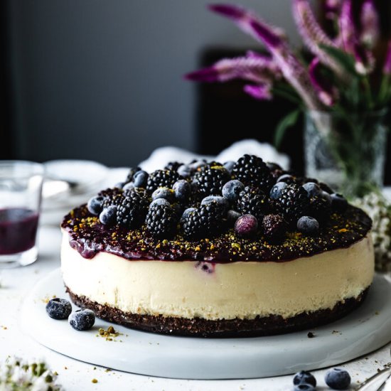 Brownie Cheesecake With Blackberry