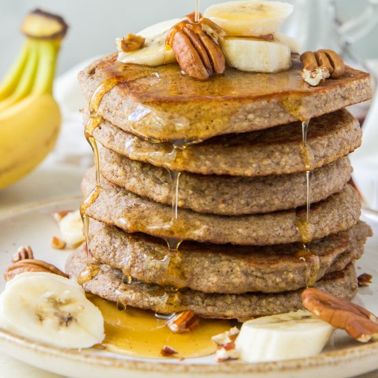 Banana Oat Pancakes