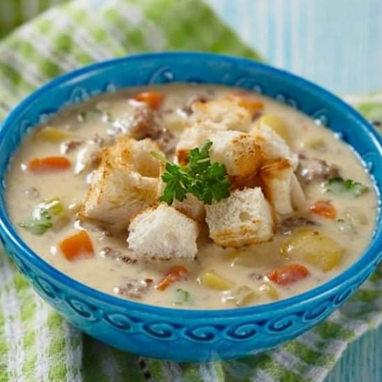 Slow Cooker Cheeseburger Soup