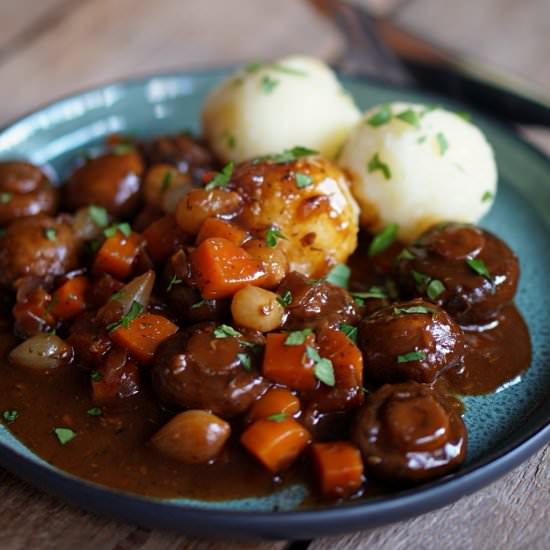 Malt Beer and Mushroom Ragout