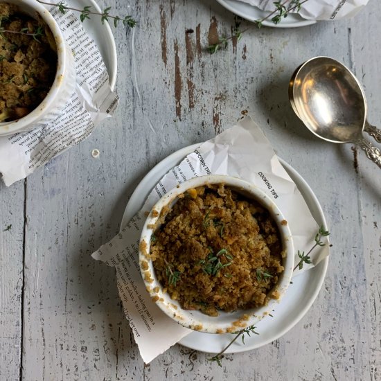 Apple Crumble with Vanilla + Thyme