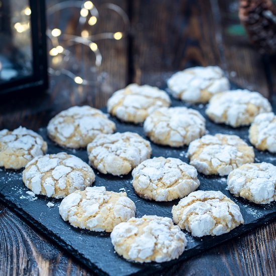 Coconut White Chocolate Crinkle Coo