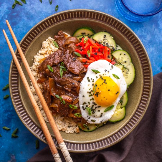 Gyudon (Japanese Beef Bowl)