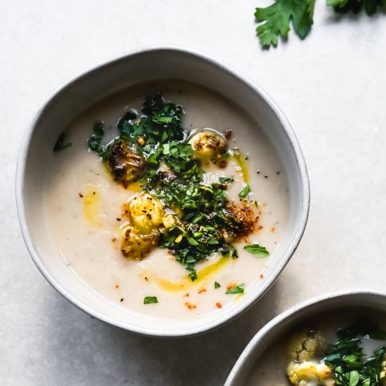 Roasted Cauliflower Soup