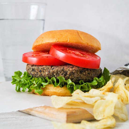 Black Bean and Quinoa Burgers