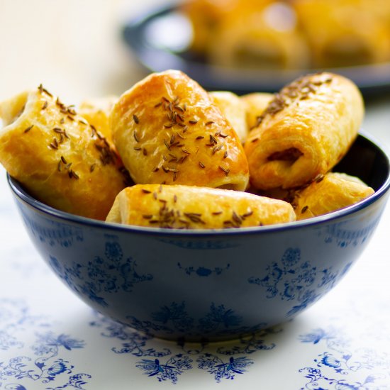 Puff pastry snacks with cabbage