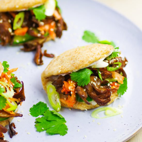 Sticky Mushroom Bao Buns