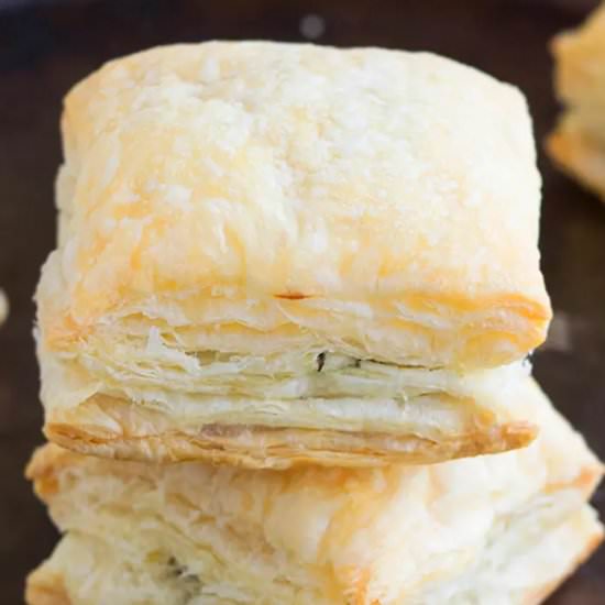 Cheesy Spinach Puffs