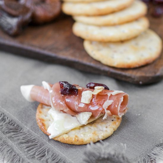 Prosciutto Brie and Honey Crackers