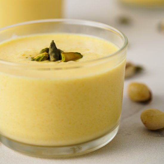 MANGO LASSI