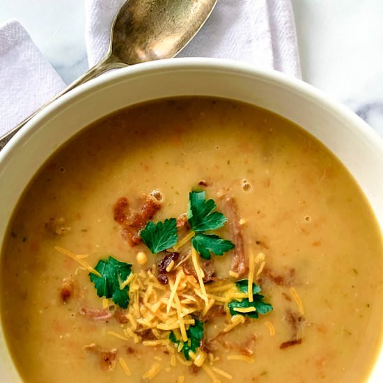 Creamy Potato and Ham Soup