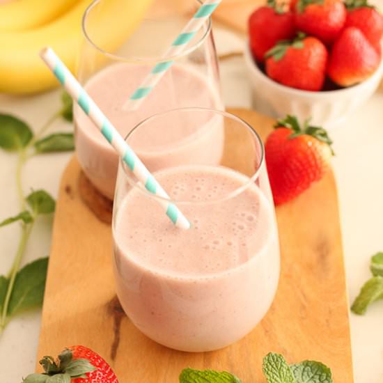 Strawberry Banana Protein Smoothie