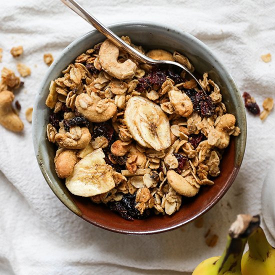 Vegan Cashew Granola