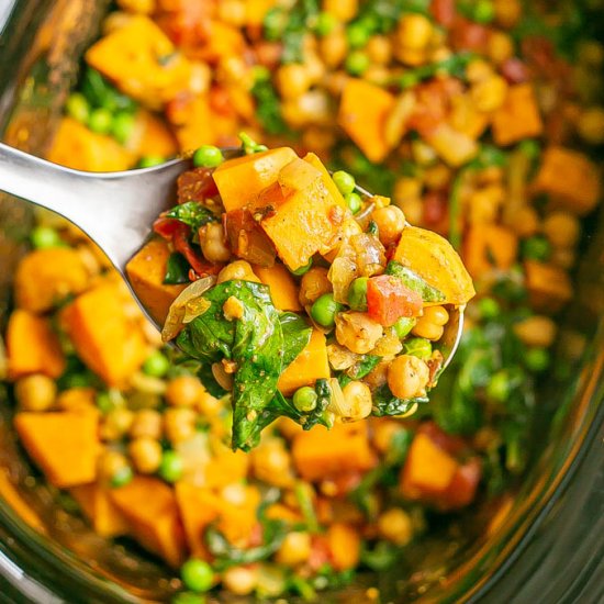 Slow cooker vegetarian curry