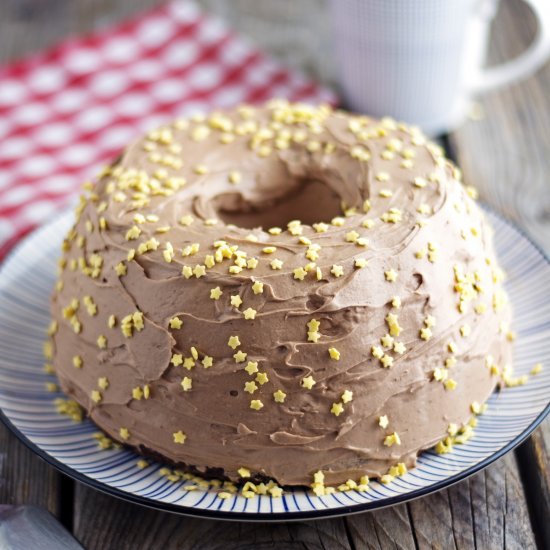 Holiday Marble Bundt Cake