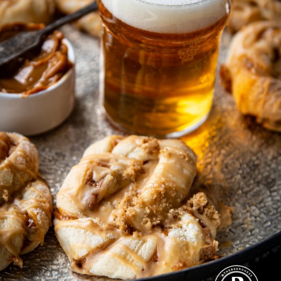 Dulce de Leche Beer Cinnamon Knots