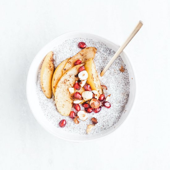 Cinnamon Pear Chia Pudding