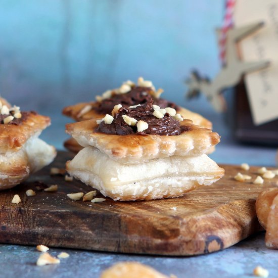 Puff Pastry Baskets with Nutella