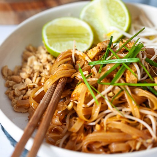 The Best Vegan Tofu Pad Thai