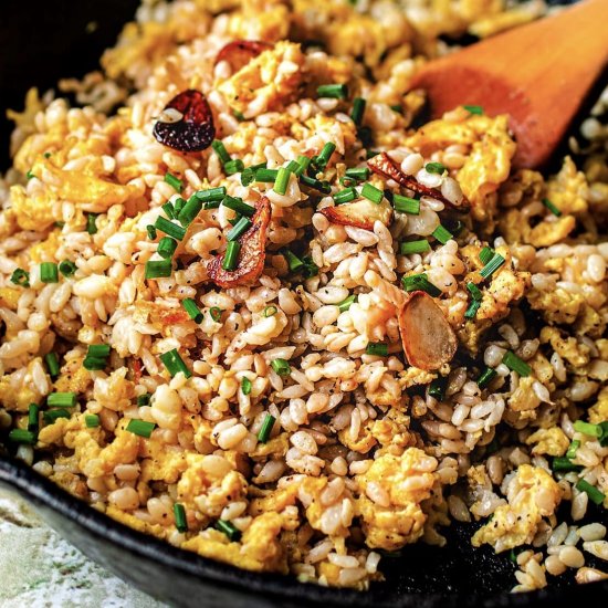 Keto Garlic Shirataki Fried Rice