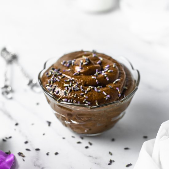 VEGAN AVOCADO CHOCOLATE MOUSSE WITH