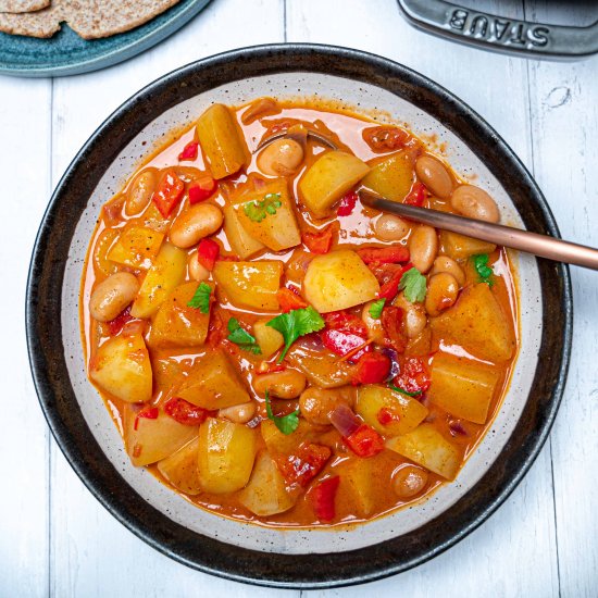 Potato and Butter Beans Curry